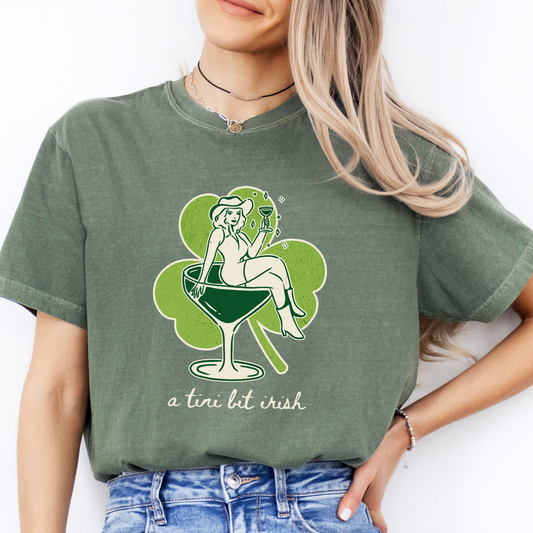 A Tini Bit Irish Retro T-Shirt